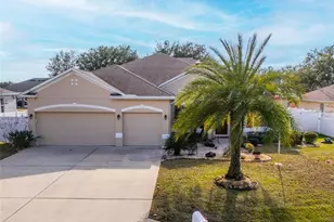 32 Lewis Dr, Palm Coast, FL 32137 - Photo 1