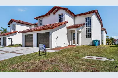20737 SW 81st Place, Cutler Bay, FL 33189 - Photo 1