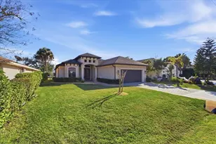 8 Cochran Ln, Palm Coast, FL 32137 - Photo 1