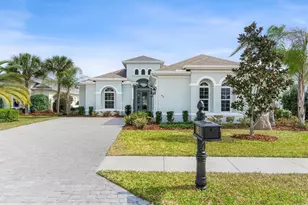 82 N Lakewalk Dr, Palm Coast, FL 32137 - Photo 1