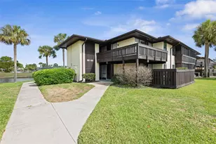 60 Club House Dr, Palm Coast, FL 32137 - Photo 1