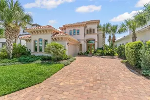 42 Kingfisher Ln, Palm Coast, FL 32137 - Photo 1