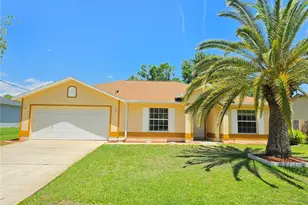 40 Pacific Dr, Palm Coast, FL 32164 - Photo 1