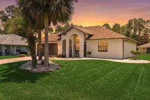 17 Fenwick Ln, Palm Coast, FL 32137 - Photo 1