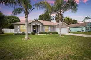22 Porpoise Ln, Palm Coast, FL 32164 - Photo 1