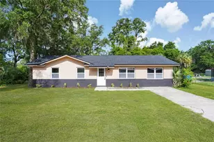 111 Elm Ave, Palatka, FL 32177 - Photo 1