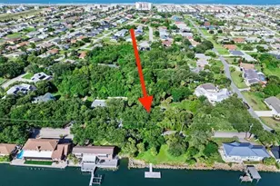 2841 John Anderson Dr, Ormond Beach, FL 32176 - Photo 1