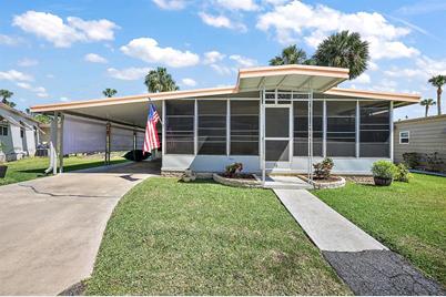 36 Cocos Plumosa Drive, Eustis, FL 32726 - Photo 1