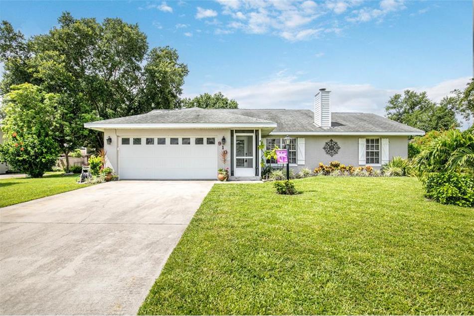 910 Liberty Ln, Auburndale, FL 33823 MLS G5083440 Coldwell Banker