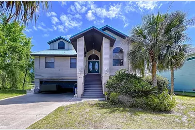 1821 NW 20th Avenue, Crystal River, FL 34428 - Photo 1