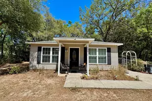 40226 Palm St, Lady Lake, FL 32159 - Photo 1