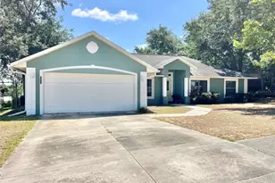 974 Forest Hill Dr, Minneola, FL 34715 - Photo 1