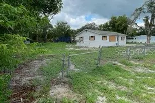 11626 Fairmont Ave, Leesburg, FL 34788 - Photo 1