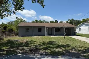 1109 Willow Ct, Tavares, FL 32778 - Photo 1