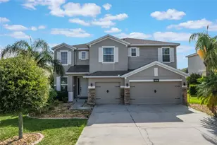 637 Neptune Dr, Groveland, FL 34736 - Photo 1