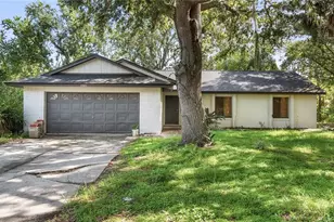 15925 Summit Ct, Clermont, FL 34711 - Photo 1