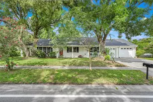 40 N Triplet Lake Dr, Casselberry, FL 32707 - Photo 1