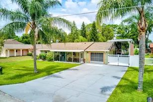 35601 Calla Ct, Leesburg, FL 34788 - Photo 1