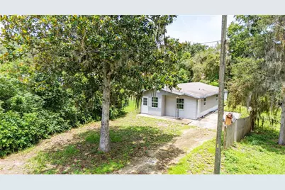 1134 Cr 464, Lake Panasoffkee, FL 33538 - Photo 1