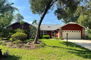 825 N 3rd Ave, Deltona, FL 32725 - Photo 1