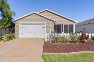 1817 Orange Ct, The Villages, FL 32162 - Photo 1