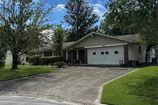 2928 NE 7th Pl, Ocala, FL 34470 - Photo 1
