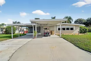 11905 Linda Ave, Tavares, FL 32778 - Photo 1