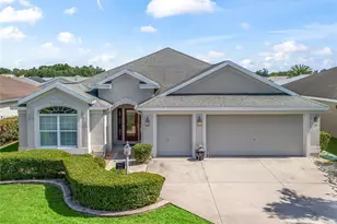 1642 Pennecamp Dr, The Villages, FL 32162 - Photo 1