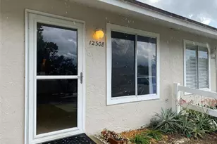 12308 Tavares Ridge Cir, Tavares, FL 32778 - Photo 1
