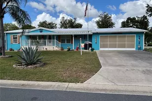 121 Forest Blvd, Wildwood, FL 34785 - Photo 1