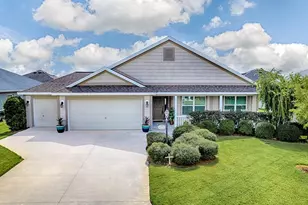 458 Jungle Plum Wy, The Villages, FL 32163 - Photo 1