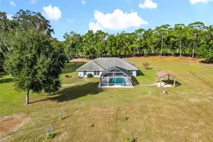 4981 NE 110th Street NE, Anthony, FL 32617 - Photo 1