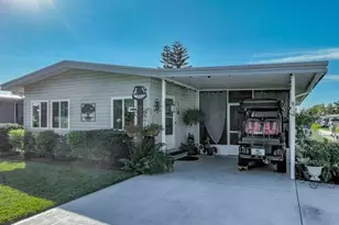 1359 Windsor St, Tavares, FL 32778 - Photo 1