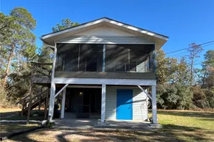 9141 SE 197th Ave, Ocklawaha, FL 32179 - Photo 1