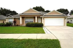 1067 Princeton Dr, Clermont, FL 34711 - Photo 1