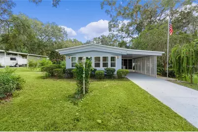 354 Ivanhoe Circle, Lady Lake, FL 32159 - Photo 1