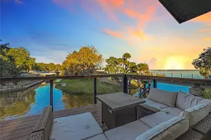 609 Homer St, Tavares, FL 32778 - Photo 1