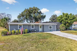 26611 Bimini Dr, Tavares, FL 32778 - Photo 1