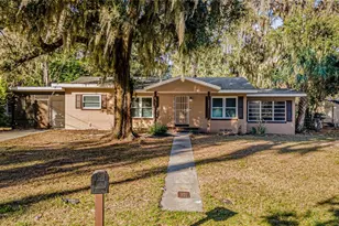 1607 S Lakeview Ave, Leesburg, FL 34748 - Photo 1