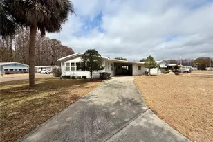 103 Lyonia Ln, Wildwood, FL 34785 - Photo 1