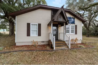 219 W McClendon Street, Lady Lake, FL 32159 - Photo 1