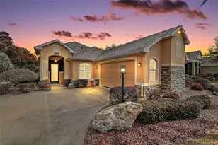 8124 Bridgeport Bay Cir, Mount Dora, FL 32757 - Photo 1
