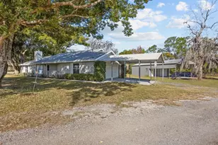 8715 Pine Island Rd, Clermont, FL 34711 - Photo 1