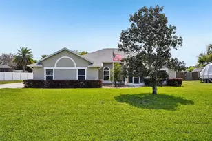 13116 Glenview Ln, Grand Island, FL 32735 - Photo 1