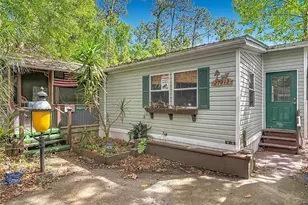 27912 Lake Ave, Paisley, FL 32767 - Photo 1