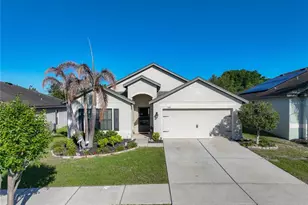 817 Laurel Vw Wy, Groveland, FL 34736 - Photo 1