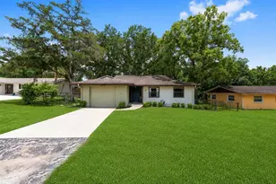 10 Silver Dr, Ocala, FL 34472 - Photo 1