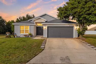 23905 Narrowleaf Ct, Leesburg, FL 34748 - Photo 1