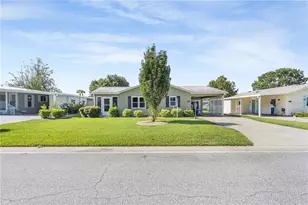 1114 Paradise Dr, Lady Lake, FL 32159 - Photo 1