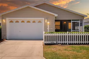2372 Travis Pl, The Villages, FL 32162 - Photo 1